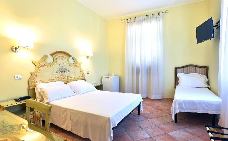 Sourire Hotel 4