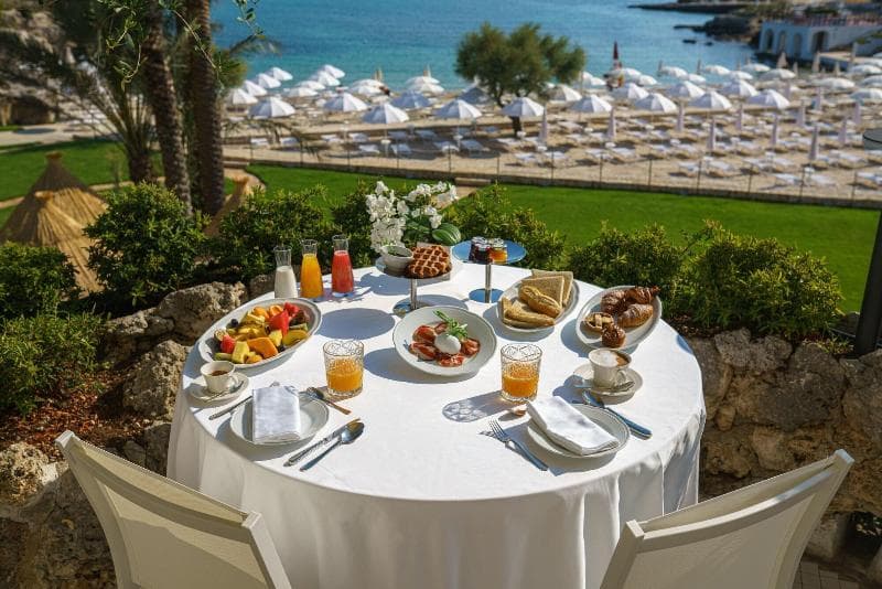 Grotta Palazzese Beach Hotel 2