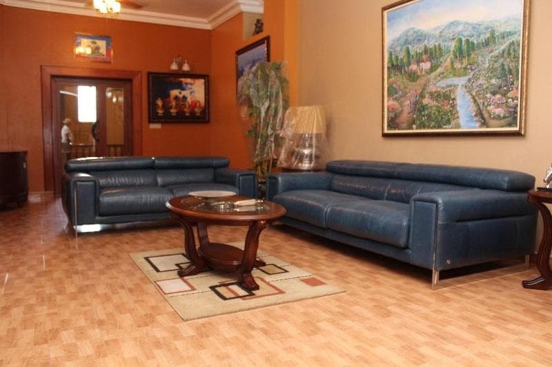 Lebon Appart Hotel 4