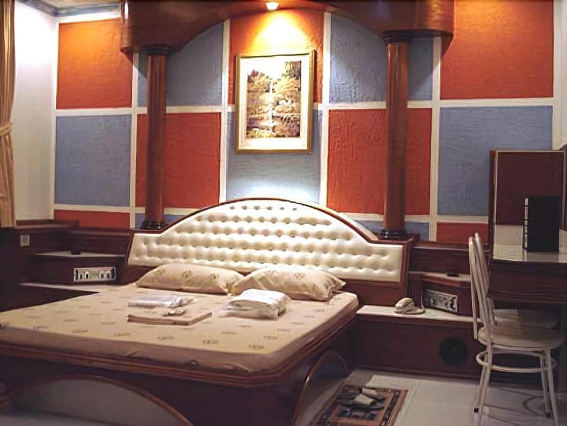 North Palace Hotel 2