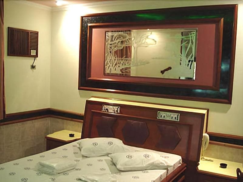 North Palace Hotel 5
