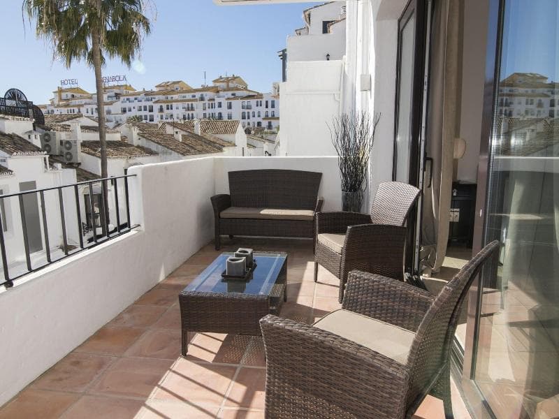 Paradise At Puerto Banus 5