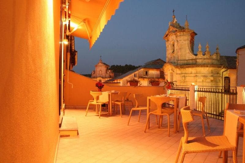 Hotel Conte Ruggero 5