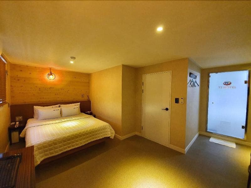 Ts Hotel photo 1