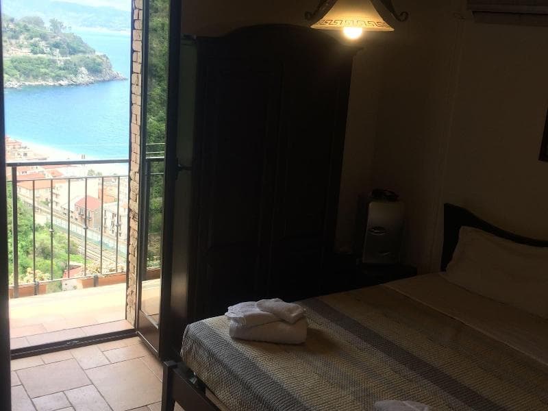 La Bastia Beb 3