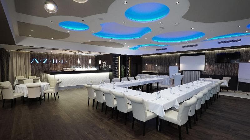 Azul Hotel & Restaurant main
