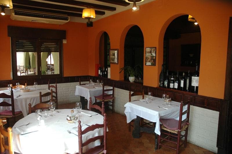 Hotel Restaurant El Bosc photo 1