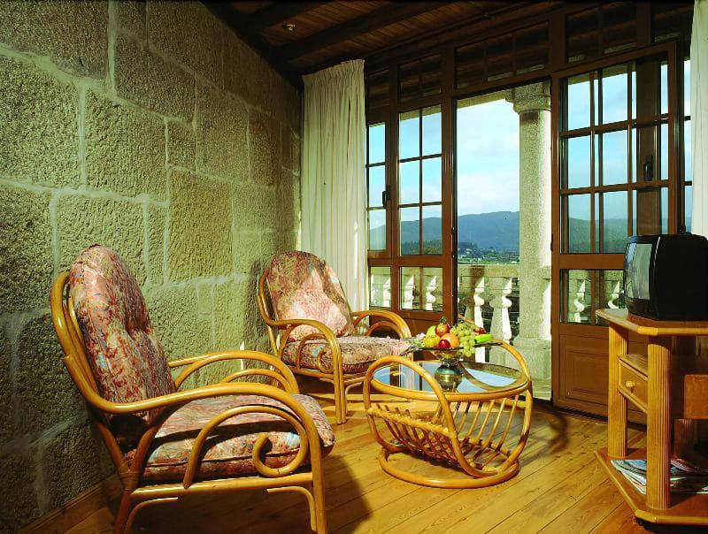Rusticae Casa Antiga Do Monte 5