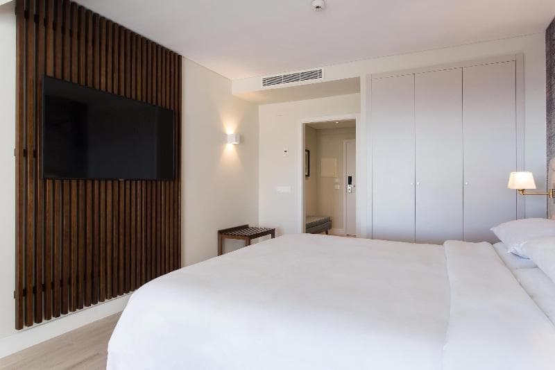 Four Points by Sheraton Sesimbra 5