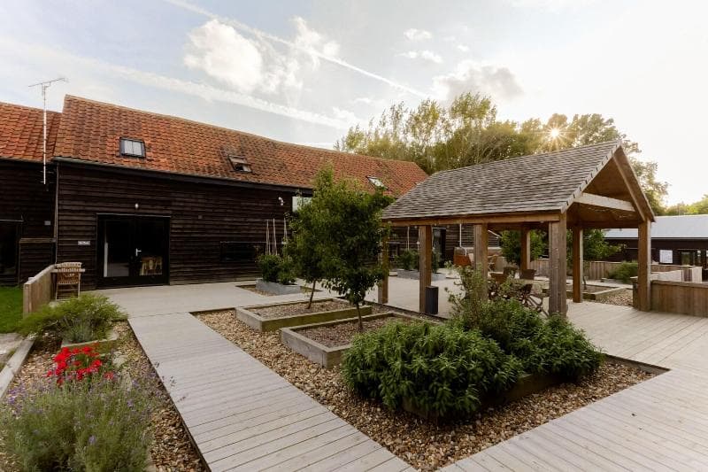 Creeksea Place Barns 4
