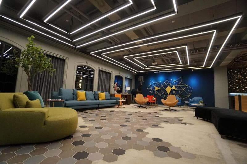 Thinker Hotel 3