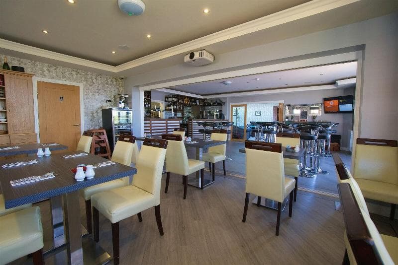 The Avenue Hotel 2