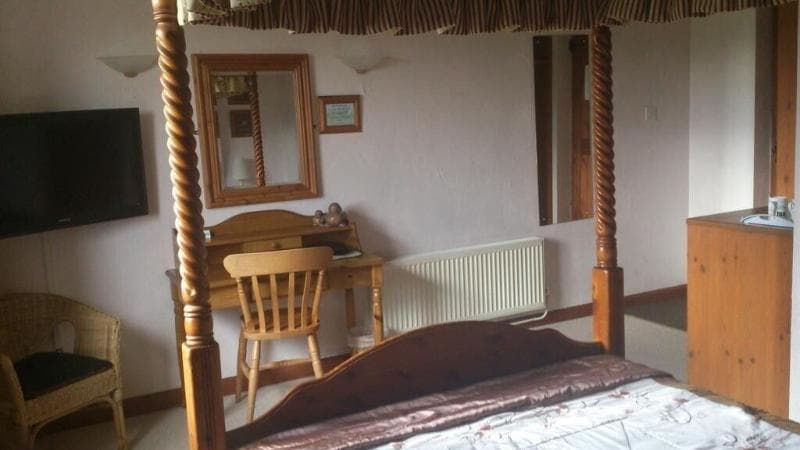 Six Bells Inn (Adults Only) 4