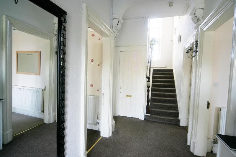 Dean Park Guest House 3