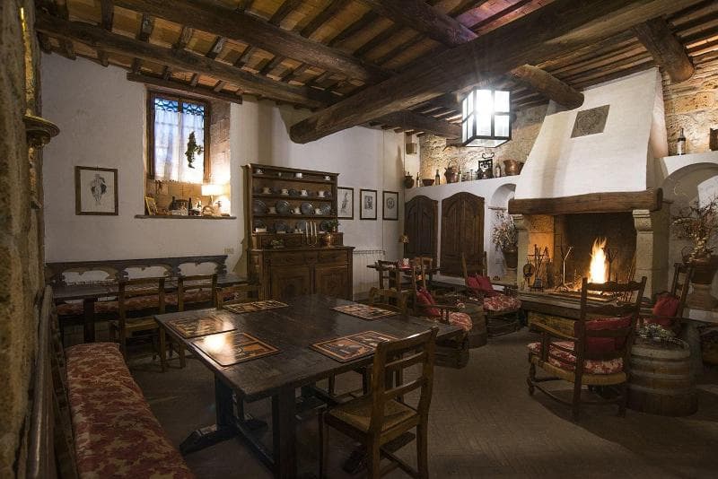 Castello Di Proceno Albergo Diffuso 4