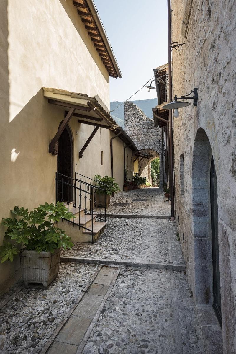 Relais Borgo Campello 4