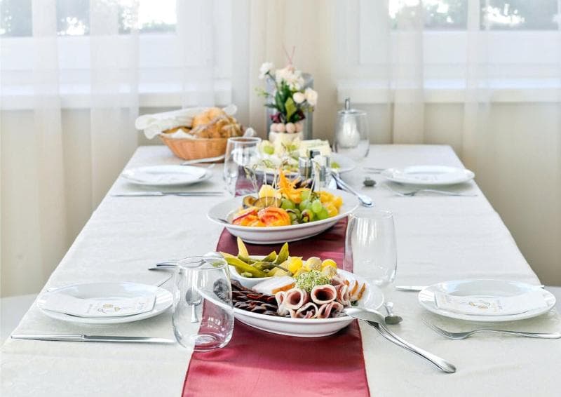 Granada Konferencia Wellness Sport Hotel 3