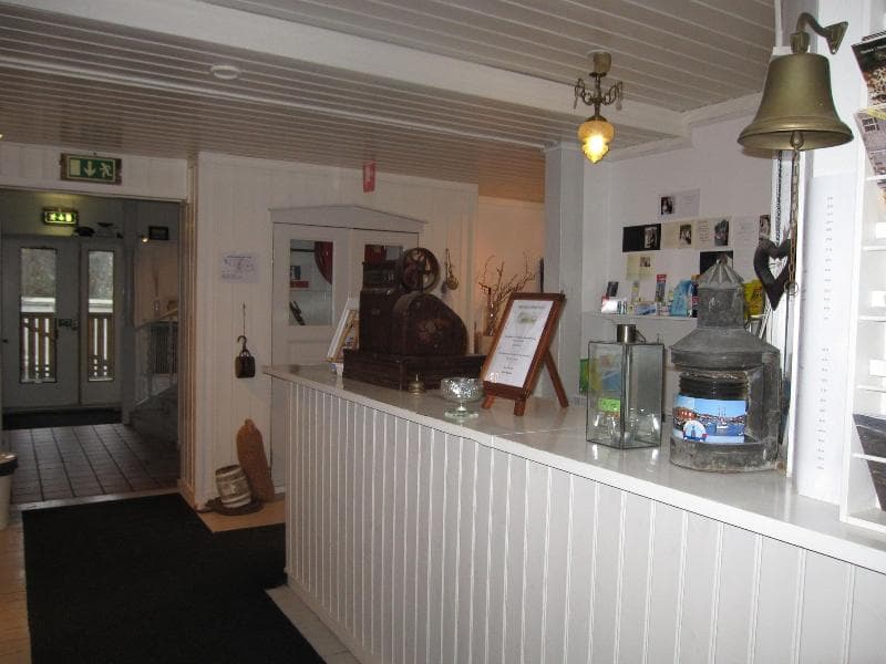 Kustnära Vandrarhem - Hostel 5