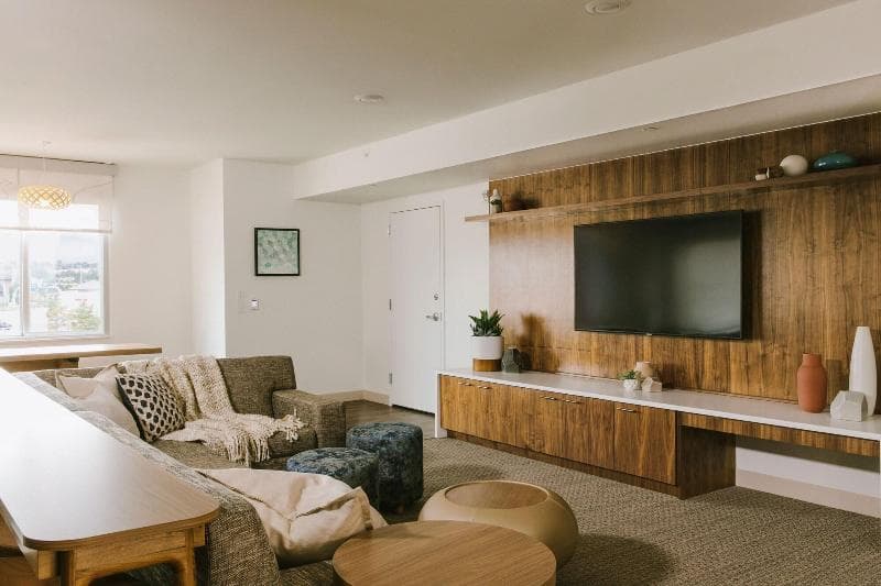 Element New York Wood Ridge 4