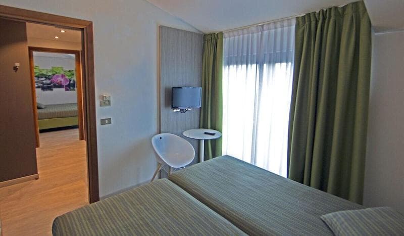 Hotel Ideal 4