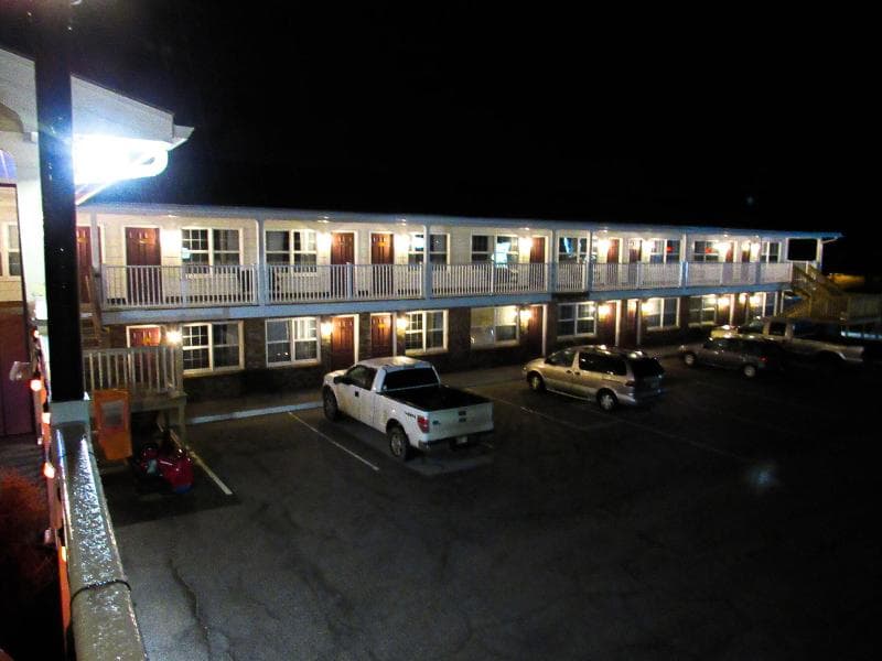 Brewer Motor Inn 4