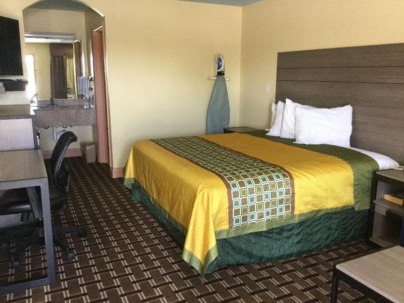 Palace Inn 3