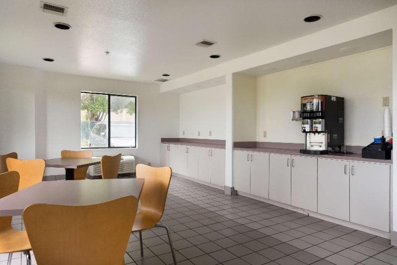 Motel 6 Dallas Northeast photo 1