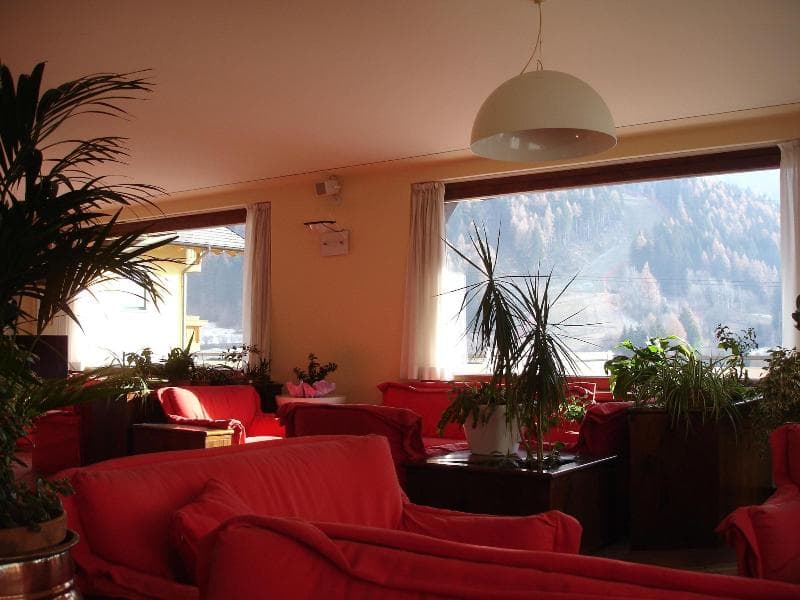 Hotel Adamello main