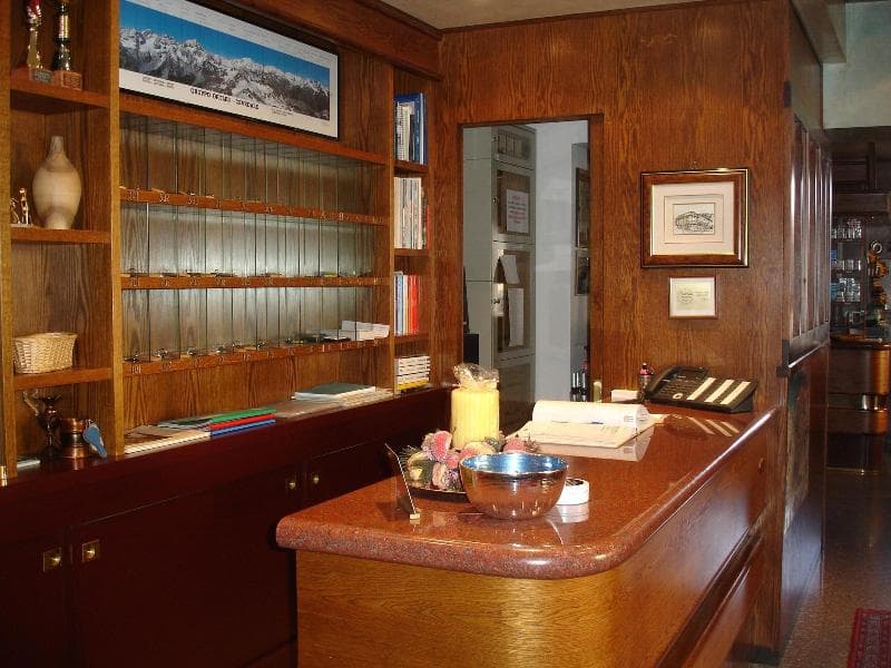Hotel Adamello 5