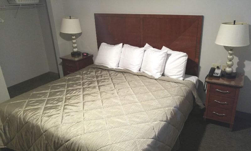Affordable Suites Portage 2