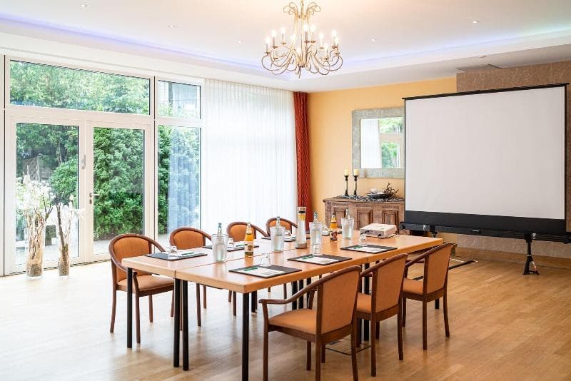 Waldhotel Tannenhäuschen main