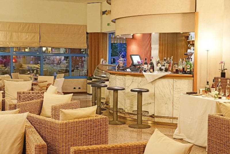 Hotel Sportsman photo 1