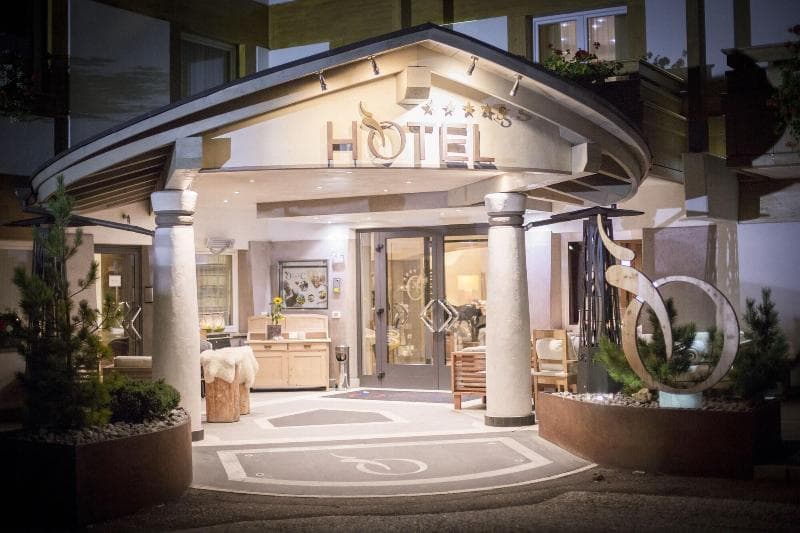 Olympic Spa Hotel - Adults Only 5