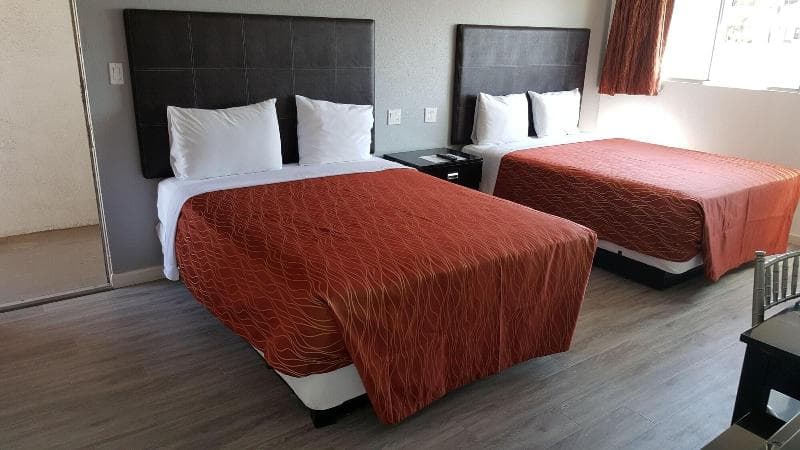 The Guest Harbor Inn Port Of Los Angeles San Pedro 3