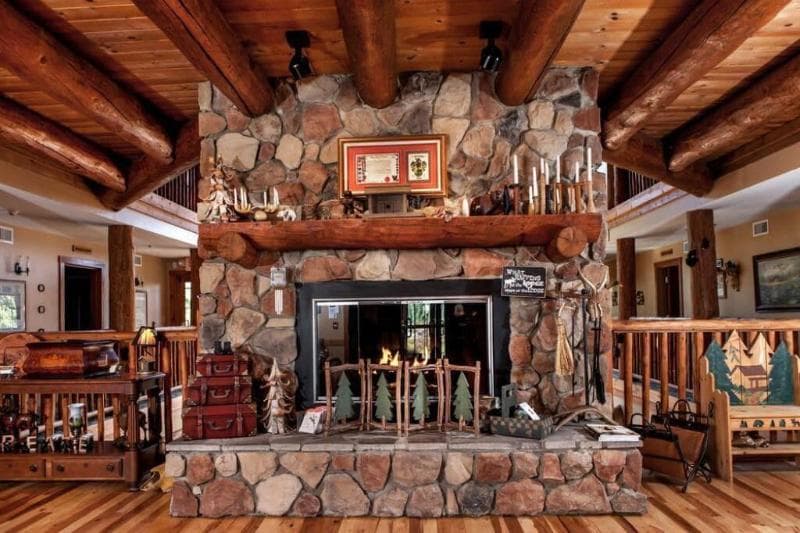 Lodge At Grant's Trail 3