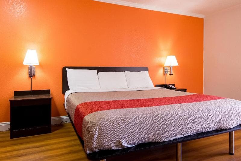 Motel 6 Opelousas 3