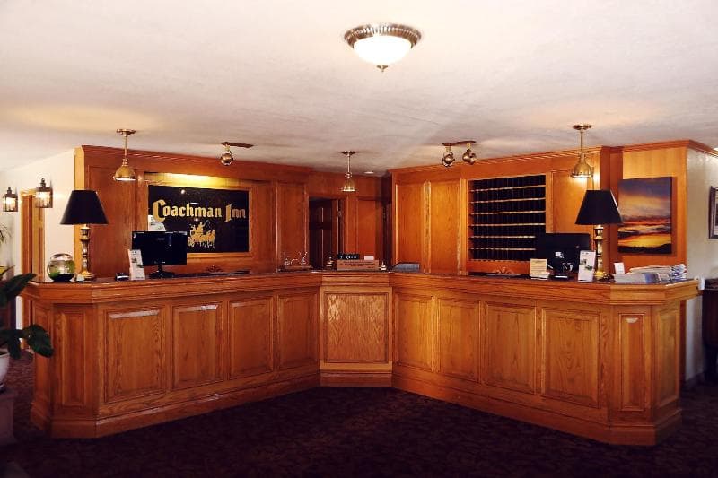 Coachman Inn 4