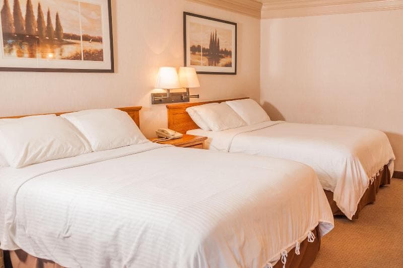 Coachman Inn 3