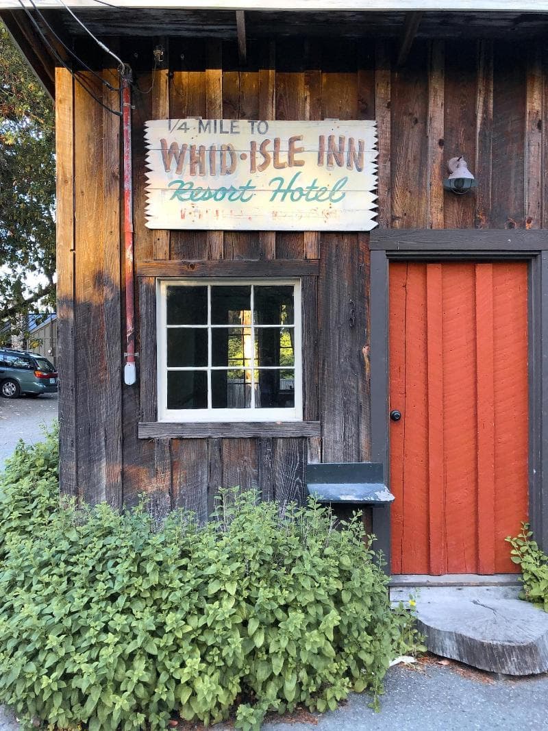 Captain Whidbey main