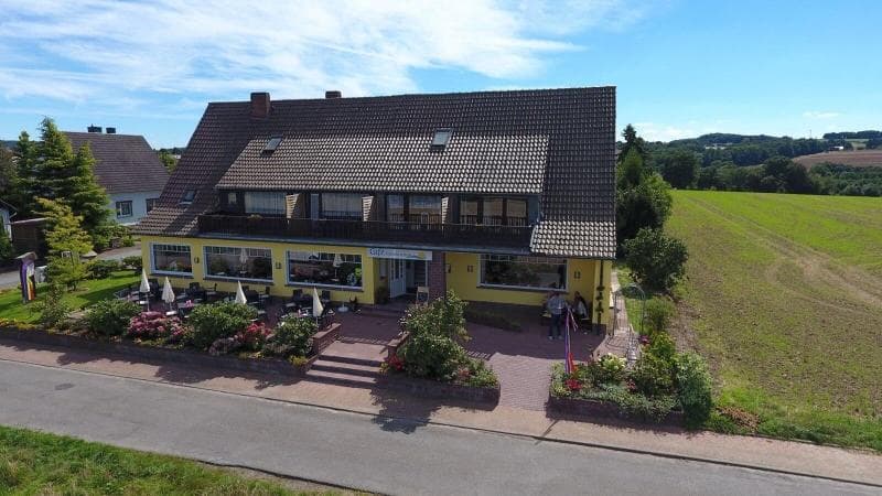 Cafe Sonnenschein & Pension 4