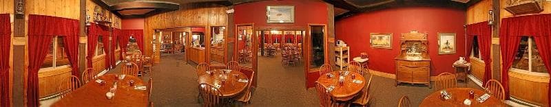 Soda Butte Lodge photo 1