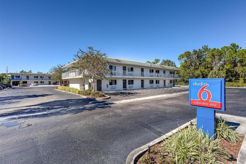 Studio 6 Orlando - Kissimmee 3