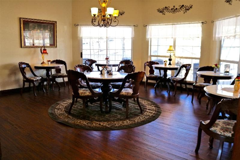 Bradford House Bed & Breakfast 2