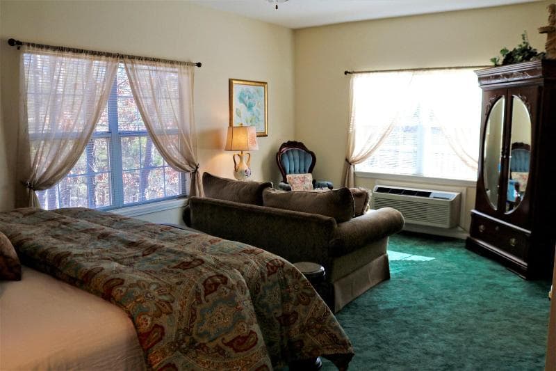 Bradford House Bed & Breakfast 3
