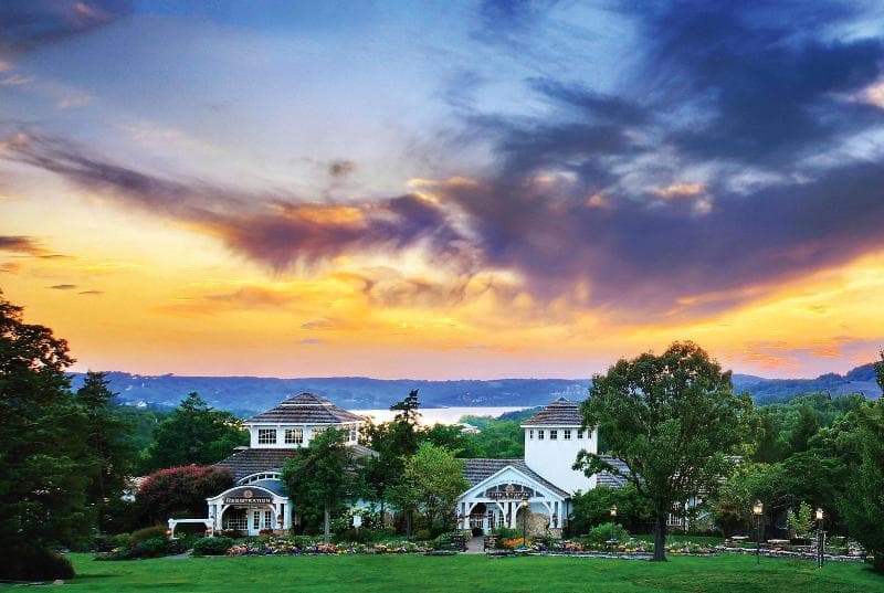 Big Cedar Lodge photo 1