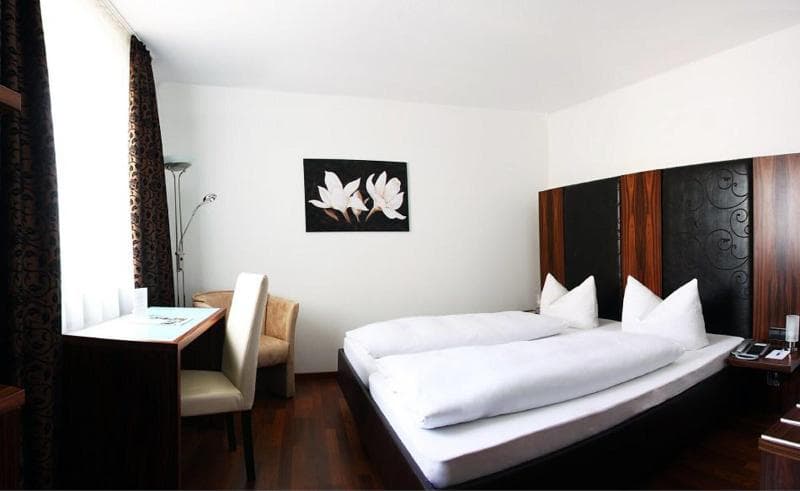 Hotel Zur Pfalz 4