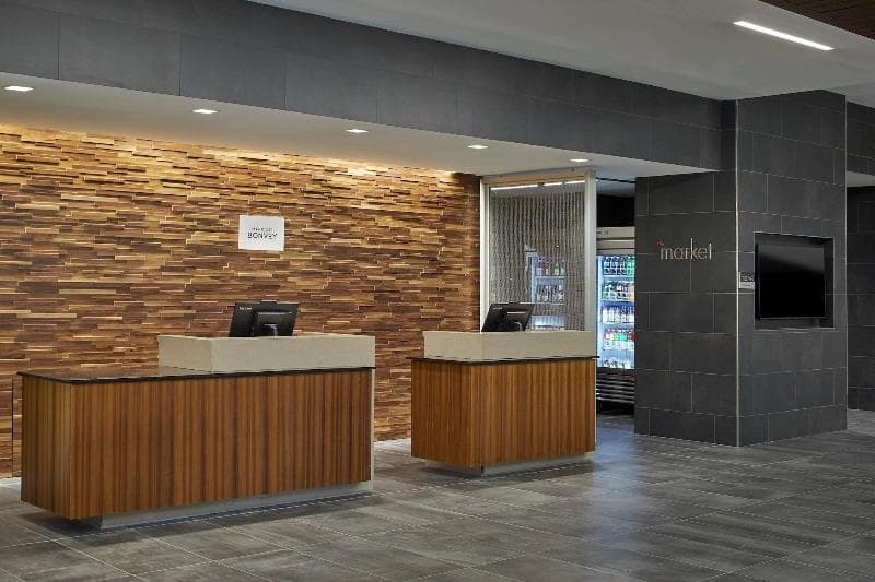 Courtyard by Marriott Baltimore Downtown - McHenry Row 5