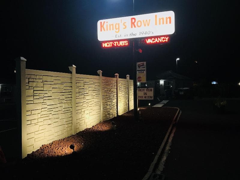 Kings Row Inn 3