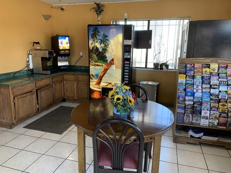 Luxury Inn main