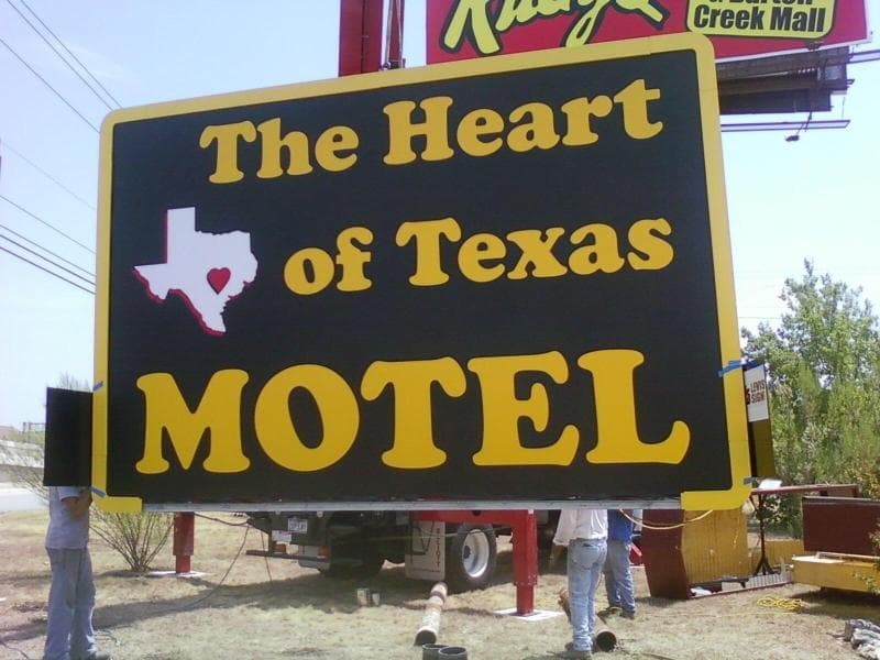 The Heart Of Texas Motel 4